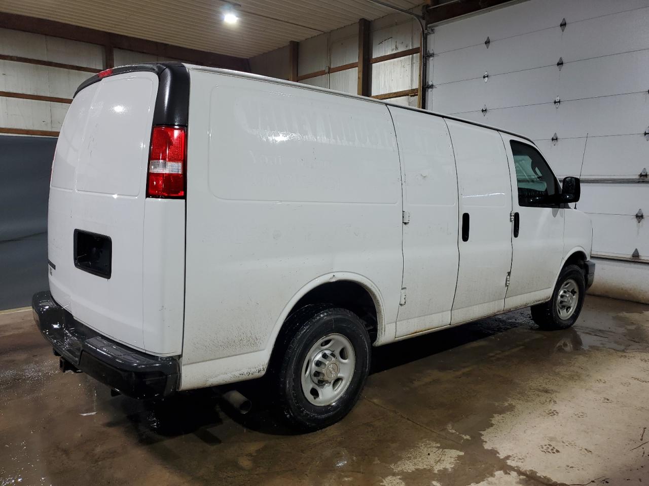 Lot #3037018764 2017 CHEVROLET EXPRESS G2