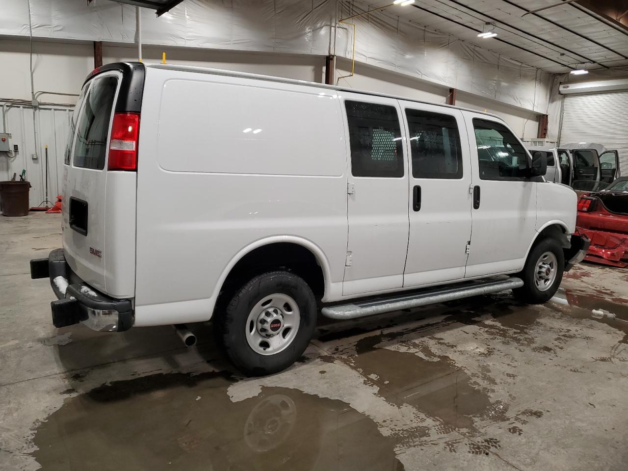 Lot #3037296255 2023 GMC SAVANA G25