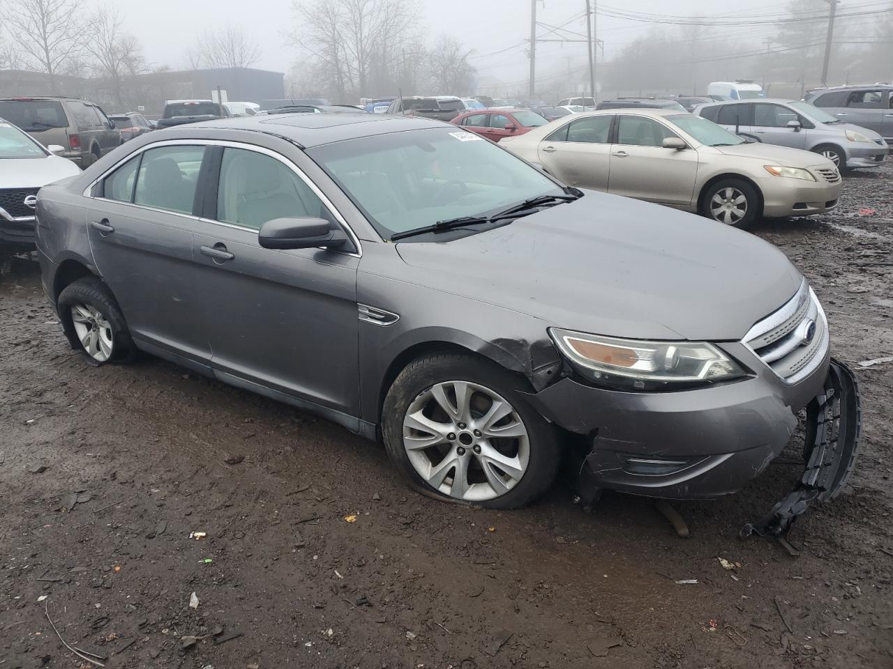 Lot #3029693174 2011 FORD TAURUS SEL