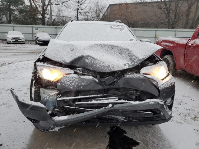 2017 TOYOTA RAV4 XLE - JTMRFREVXHJ112969