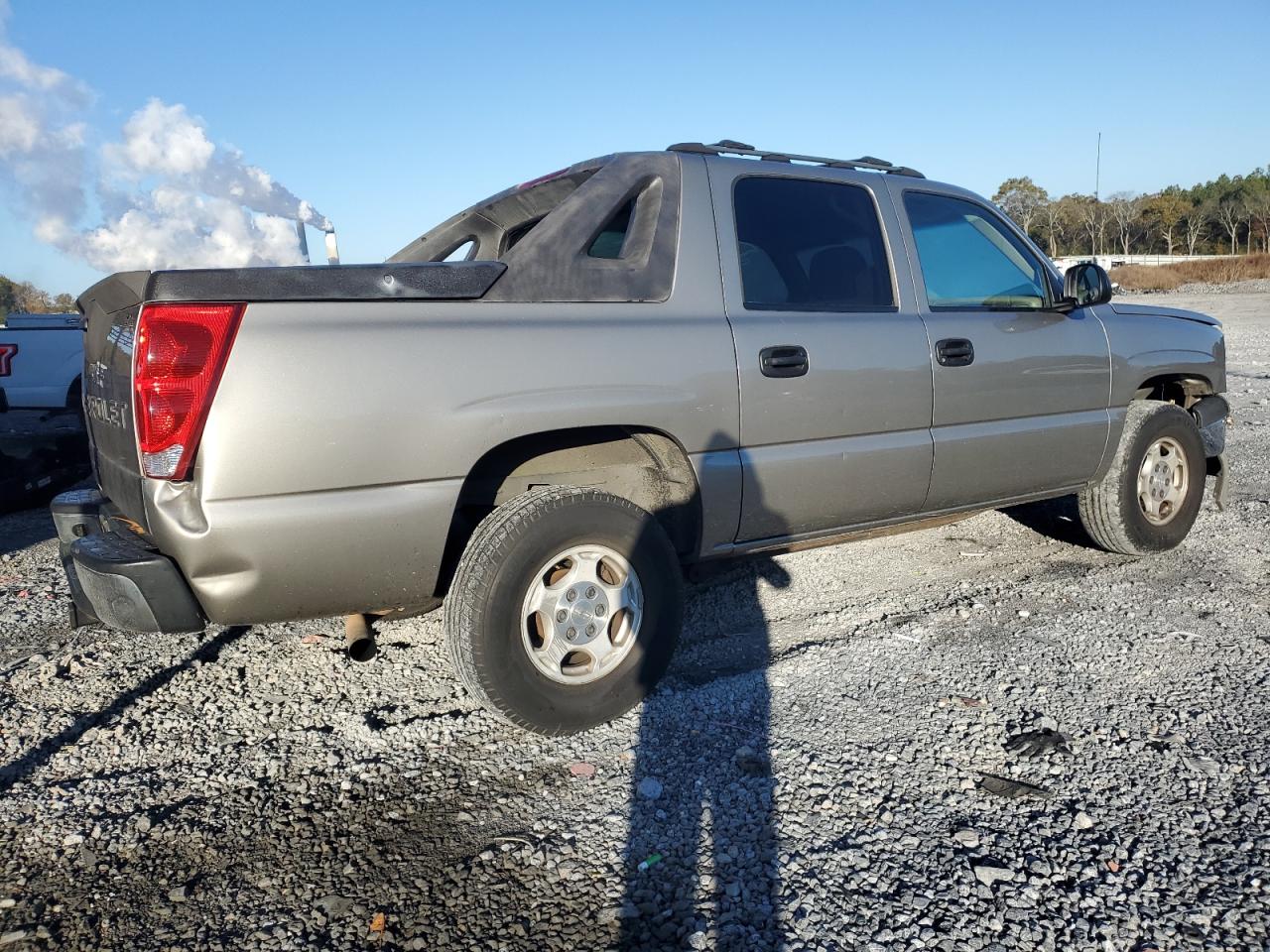 Lot #3024708638 2003 CHEVROLET AVALANCHE