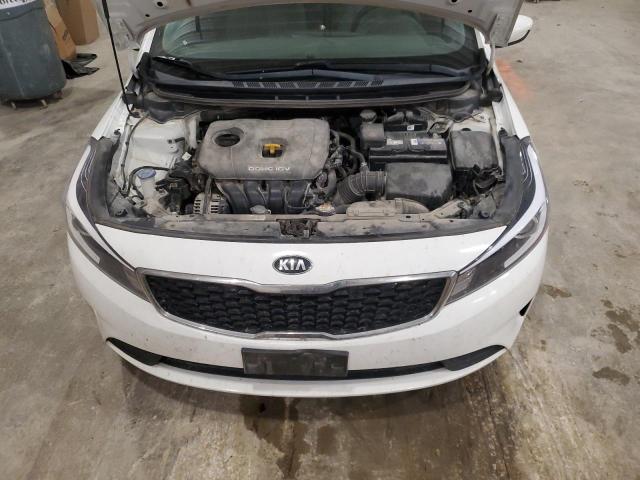 VIN 3KPFK4A78JE242552 2018 KIA FORTE no.11