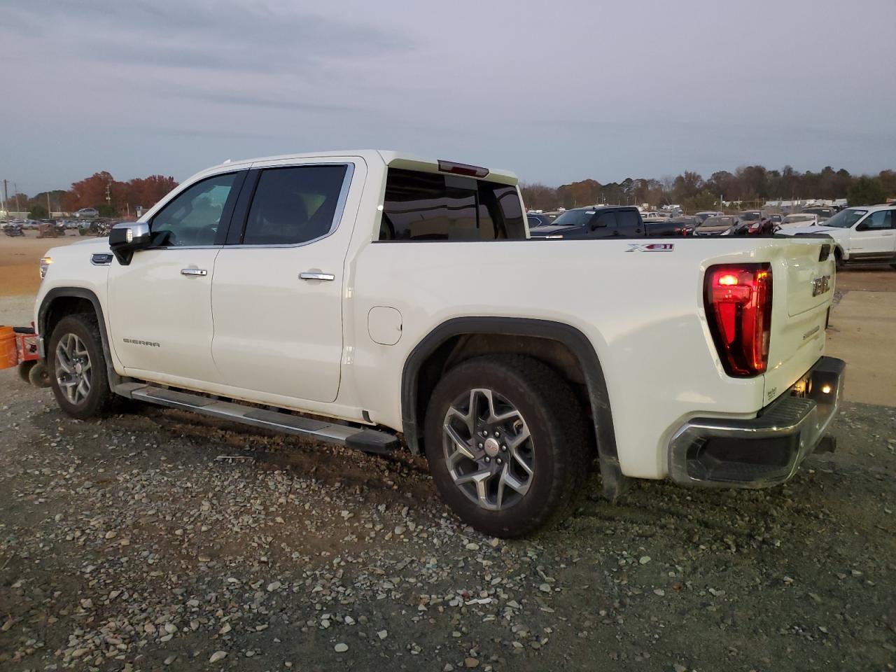 Lot #3033280814 2024 GMC SIERRA K15