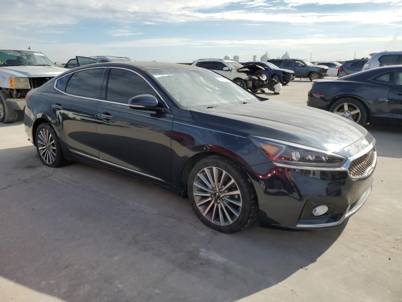 Lot #3049547657 2017 KIA CADENZA PR