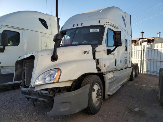 FREIGHTLINER CASCADIA 1 2016 white tractor diesel 1FUJGLD51GLGG4721 photo #3