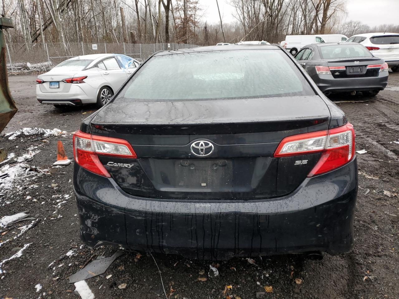 Lot #3033011014 2013 TOYOTA CAMRY L