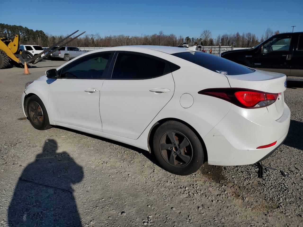 Lot #3033384894 2015 HYUNDAI ELANTRA SE