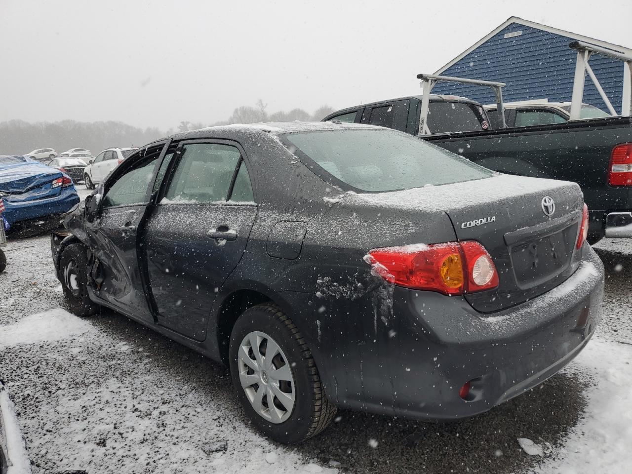 Lot #3034431779 2010 TOYOTA COROLLA BA