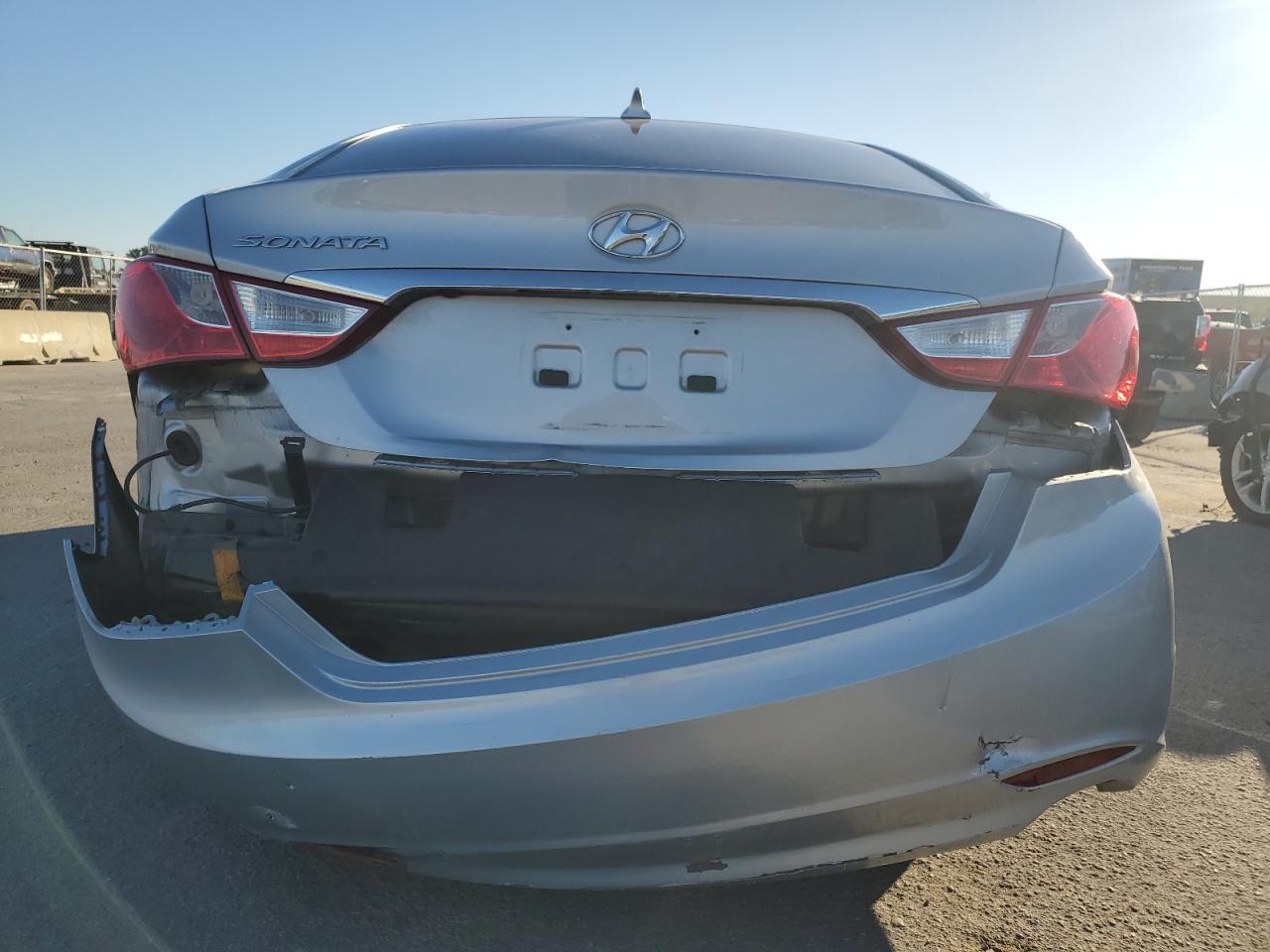 Lot #3029603121 2011 HYUNDAI SONATA SE