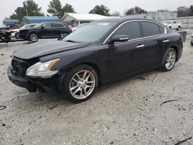 NISSAN MAXIMA S