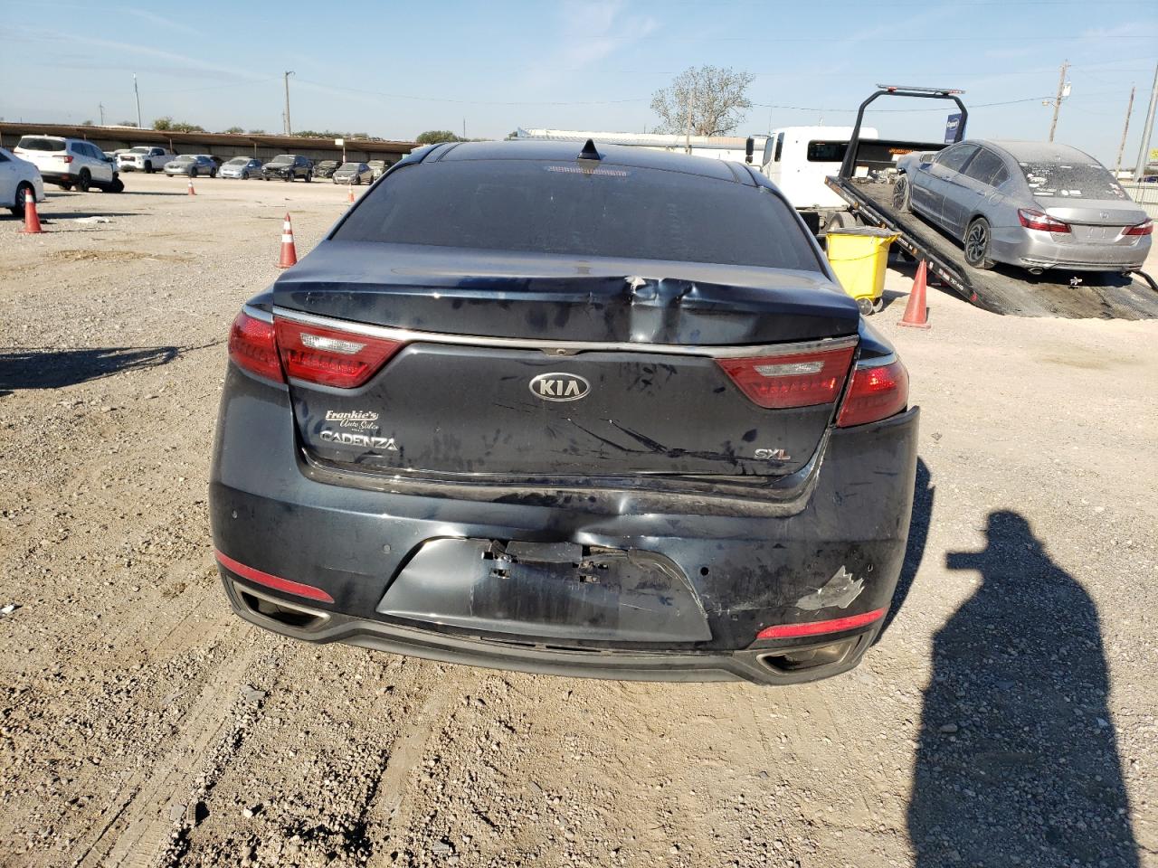 Lot #3029700076 2017 KIA CADENZA PR