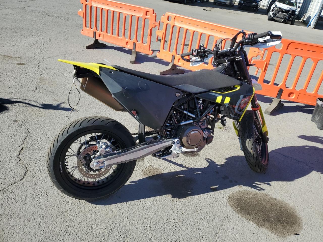  Salvage Husqvarna Motorcycle