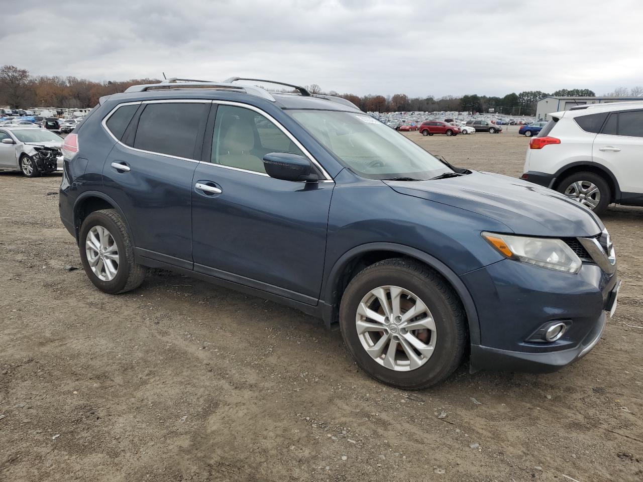 Lot #3029567104 2016 NISSAN ROGUE S