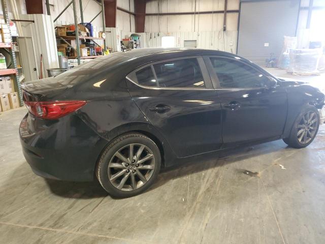 VIN 3MZBN1V3XJM215805 2018 MAZDA 3 no.3