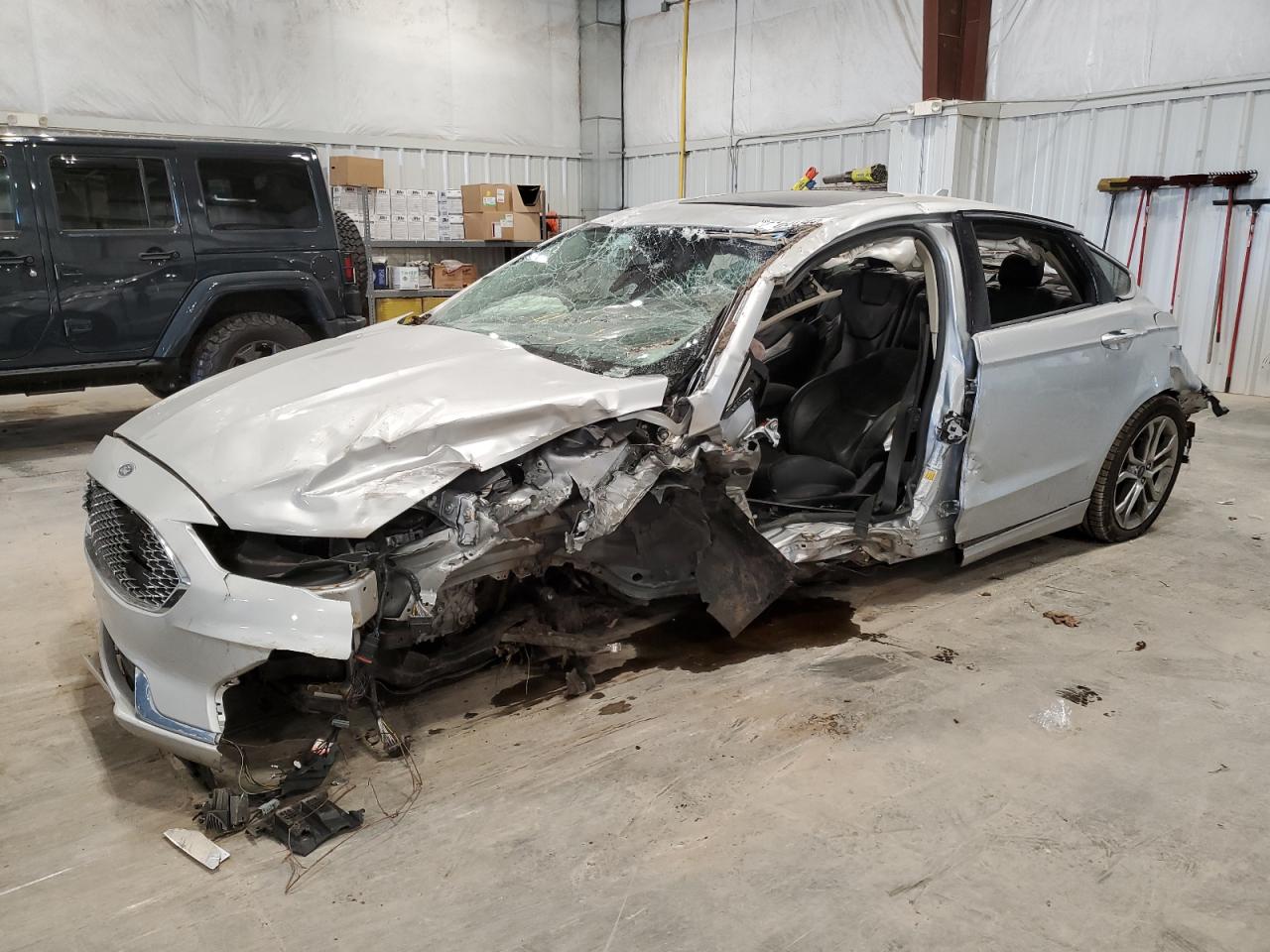 3FA6P0RU1KR137310 FORD FUSION TIT 2019