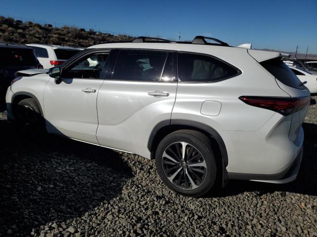 2022 TOYOTA HIGHLANDER - 5TDJZRBH5NS194952