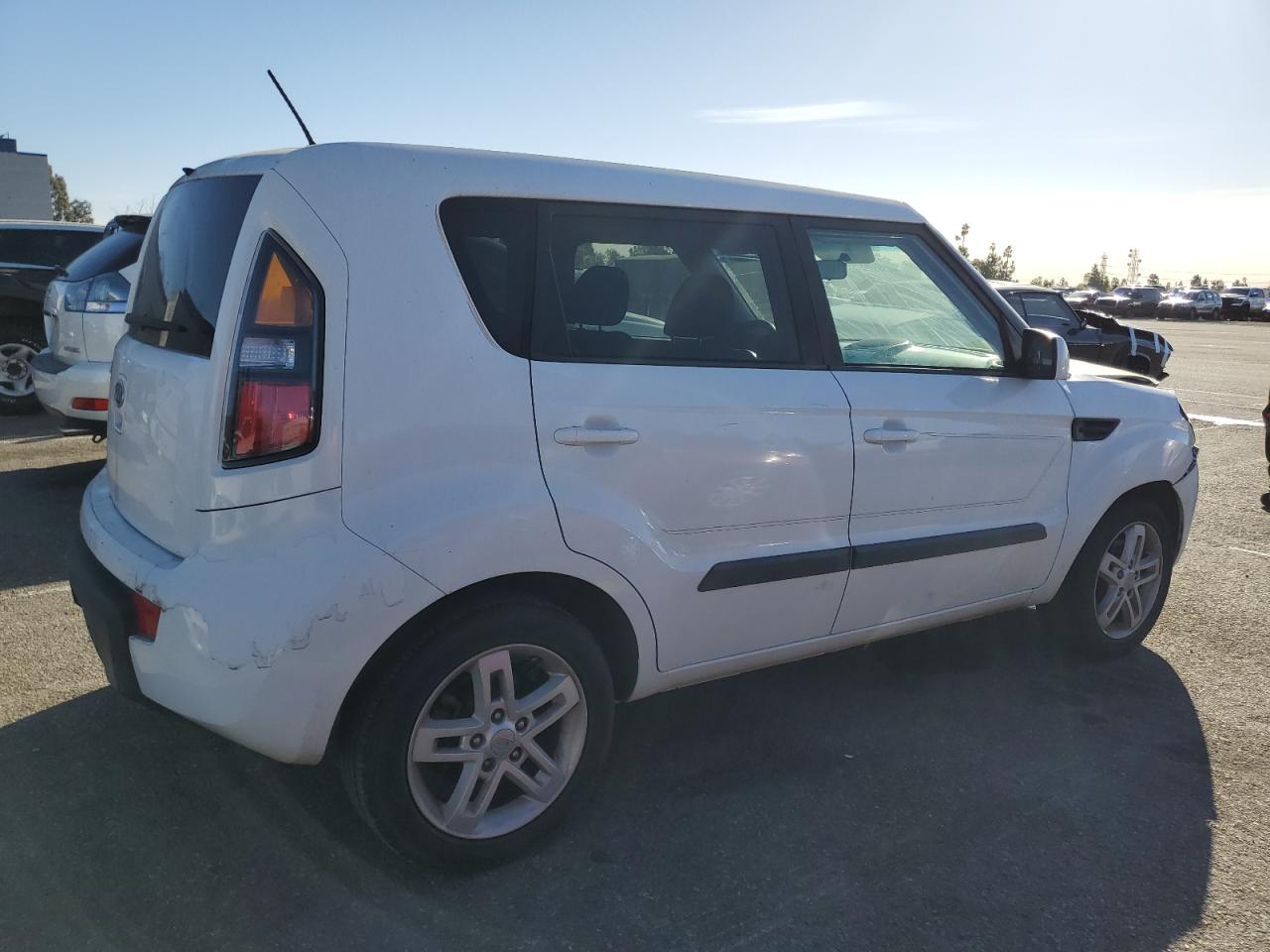 Lot #3028343794 2011 KIA SOUL +