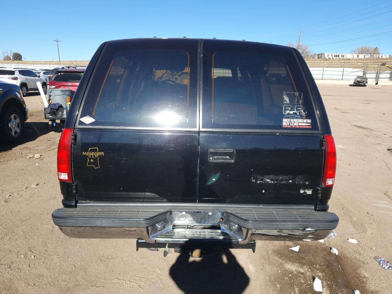 Lot #3024912424 1993 CHEVROLET SUBURBAN K