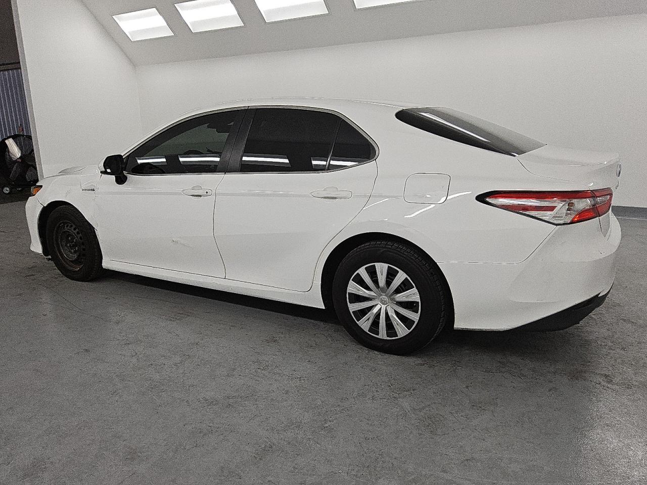 Lot #3025739302 2018 TOYOTA CAMRY LE