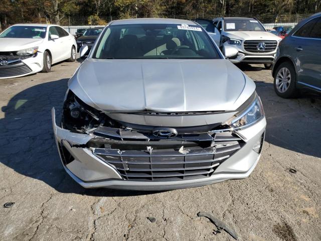 2019 HYUNDAI ELANTRA SE - 5NPD84LF7KH415503