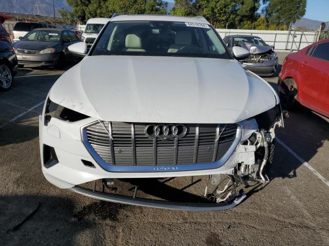 VIN WA1VAAGE2KB009133 2019 AUDI E-TRON no.5