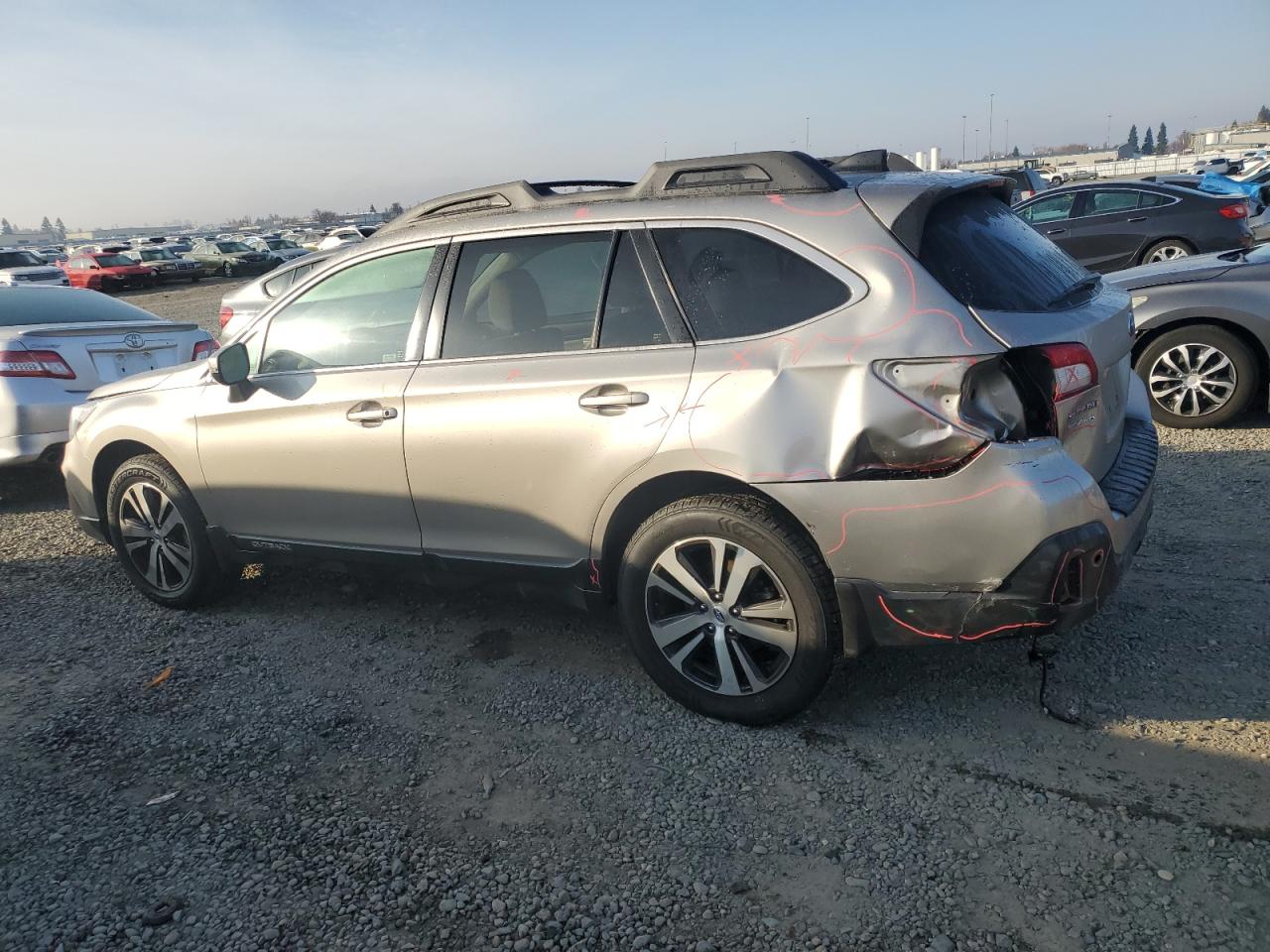 Lot #3030814528 2019 SUBARU OUTBACK 2.