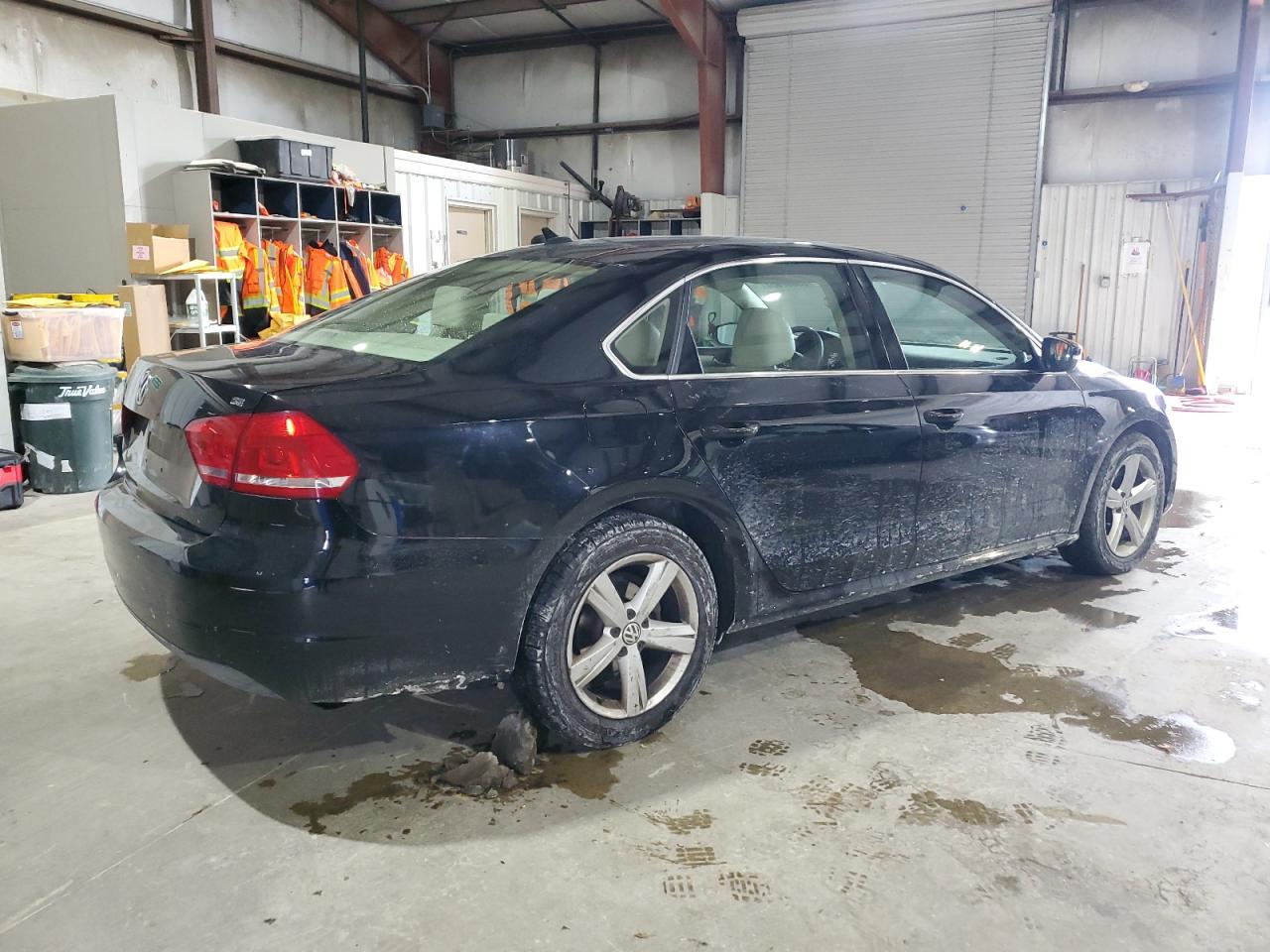 Lot #3034307107 2012 VOLKSWAGEN PASSAT SE