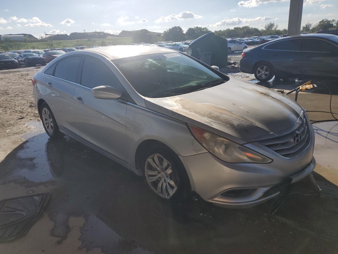 Lot #3033285844 2012 HYUNDAI SONATA GLS