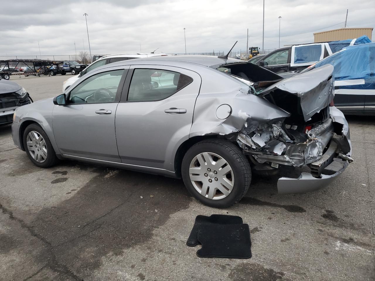 Lot #3041875502 2013 DODGE AVENGER SE