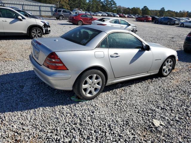 MERCEDES-BENZ SLK 230 KO 2001 silver  gas WDBKK49F31F188527 photo #4