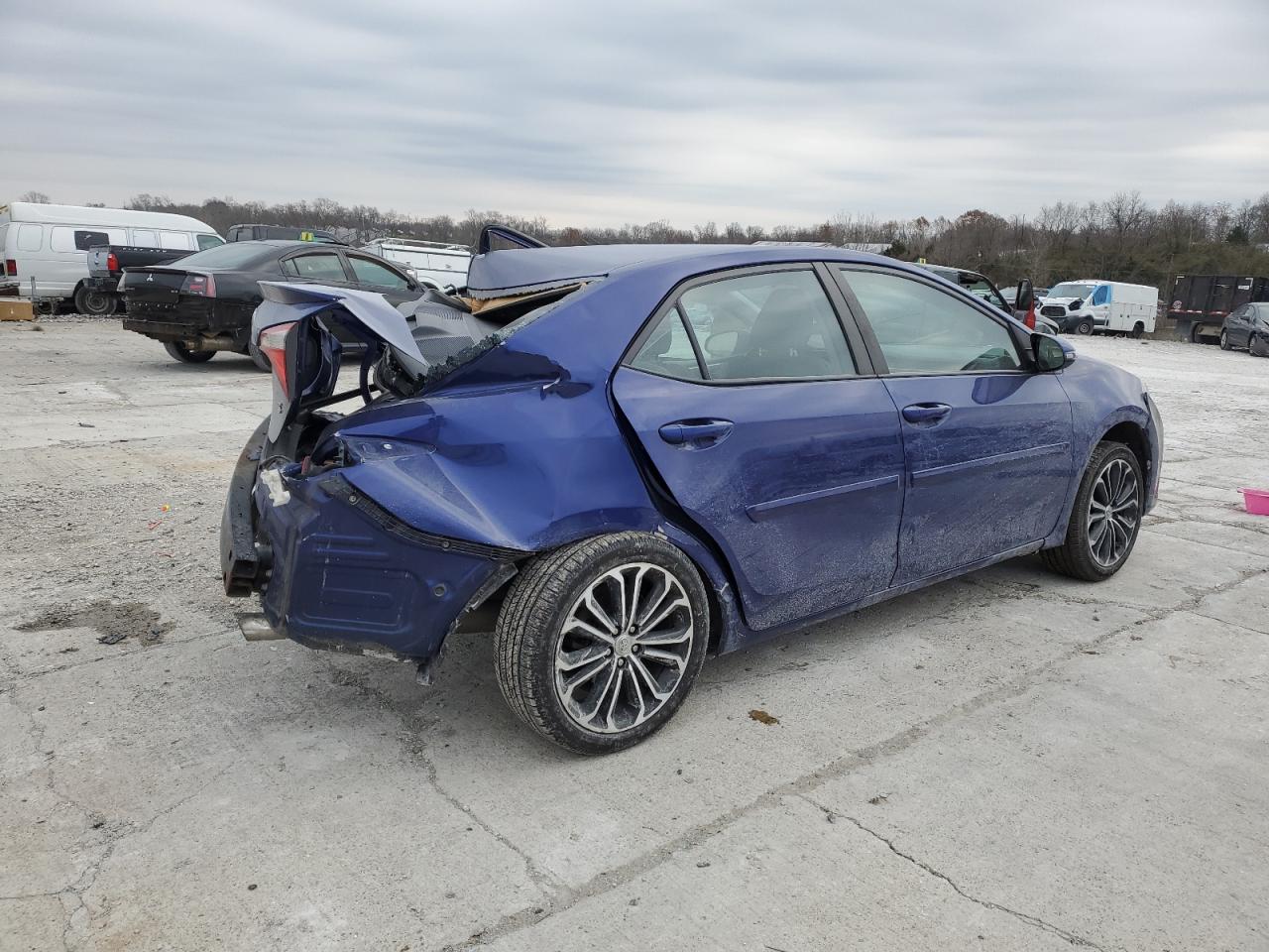 Lot #3024925373 2015 TOYOTA COROLLA L