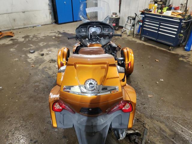 2014 CAN-AM SPYDER ROA - 2BXNBDD11EV005366