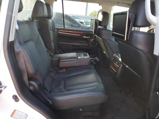 2017 LEXUS LX 570 JTJHY7AX7H4227414