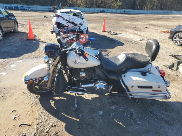 2010 HARLEY-DAVIDSON FLHP 1HD1FHM15AB656493