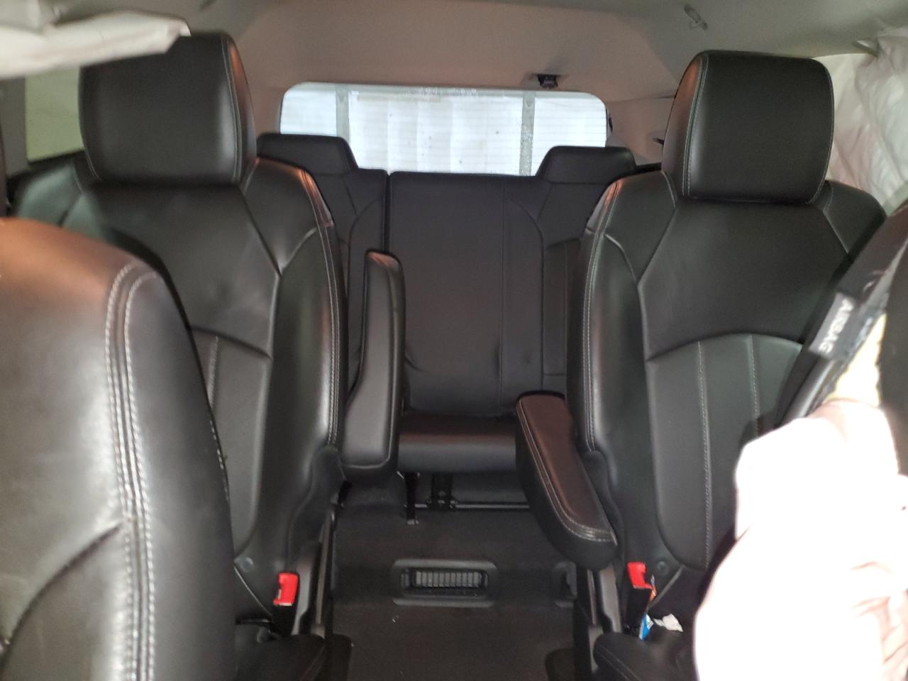 CHEVROLET TRAVERSE LTZ