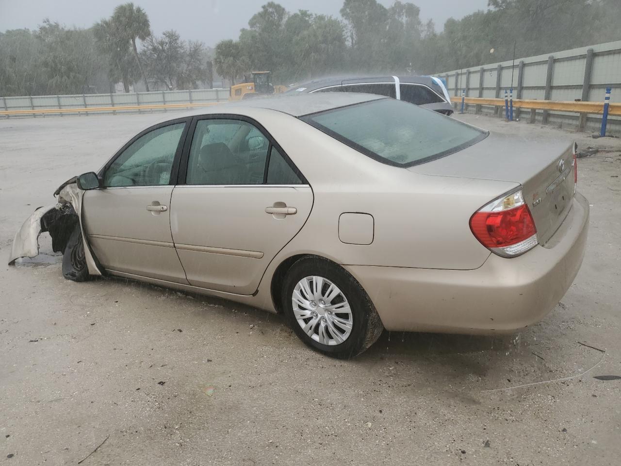 Lot #3050569152 2005 TOYOTA CAMRY LE