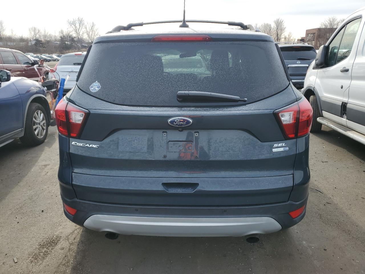FORD ESCAPE SEL
