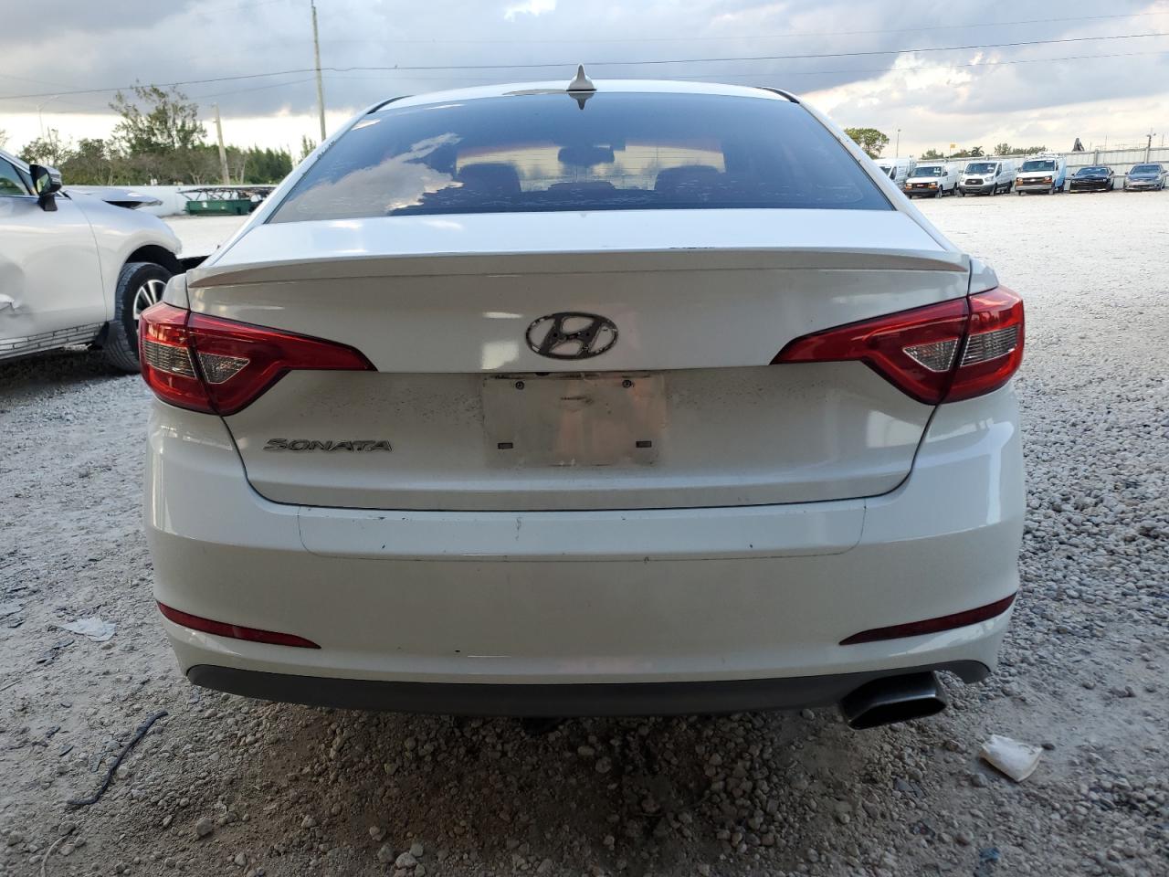 Lot #3030518467 2016 HYUNDAI SONATA SE