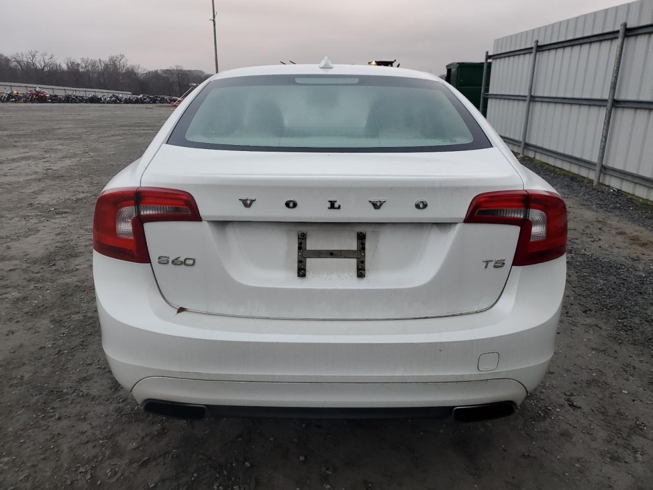 Lot #3037721675 2014 VOLVO S60 T5