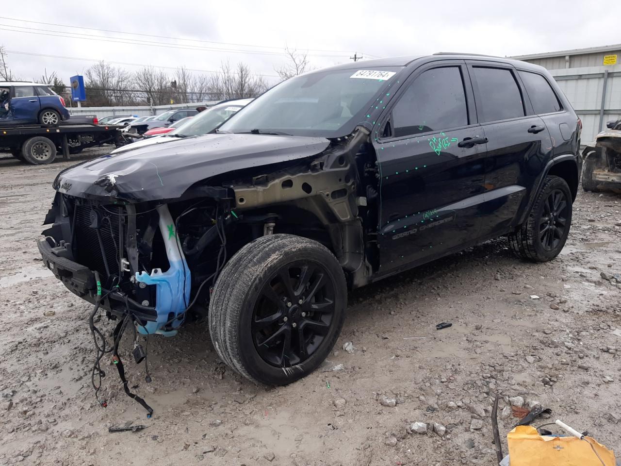  Salvage Jeep Grand Cherokee