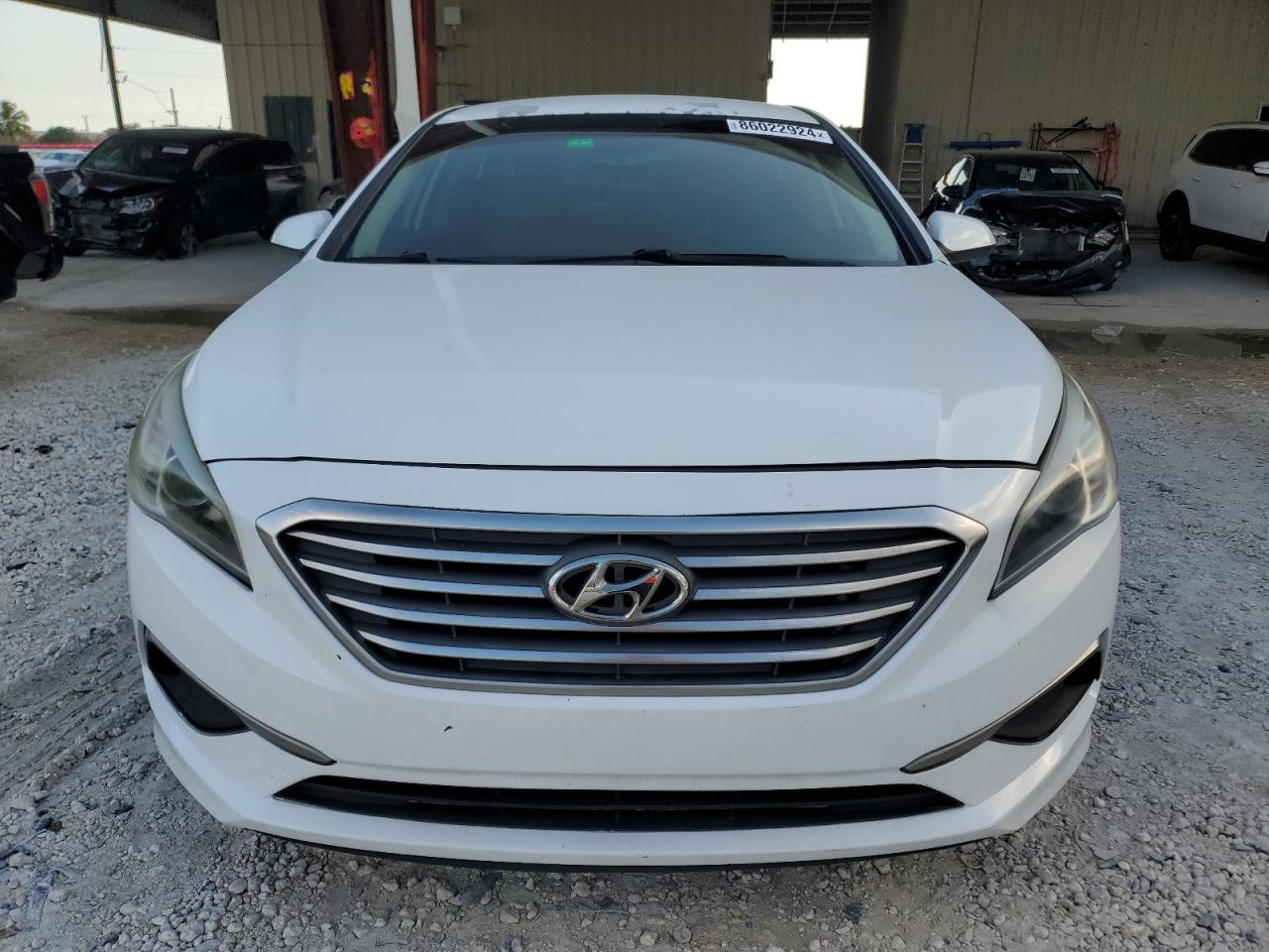 Lot #3030518467 2016 HYUNDAI SONATA SE