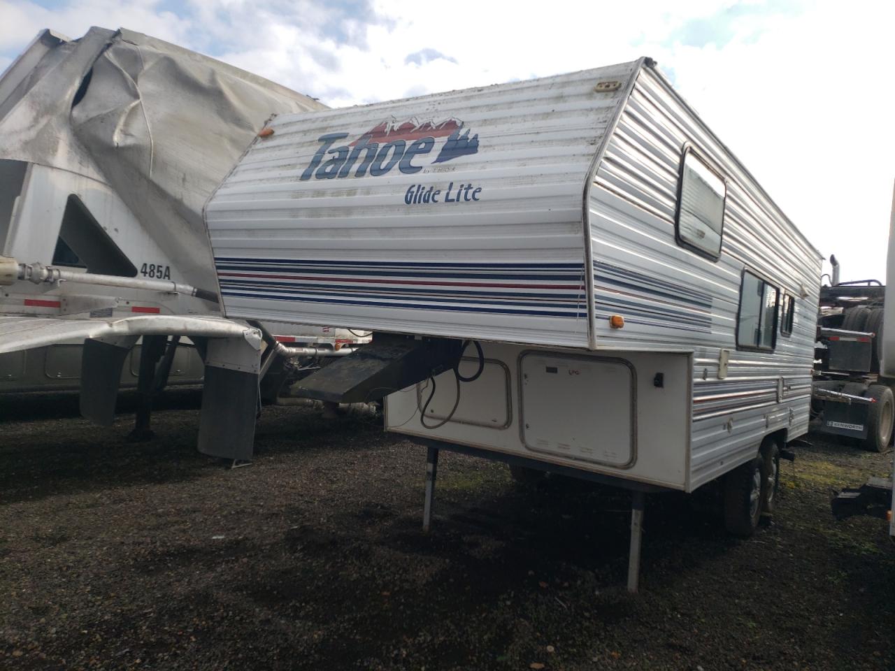 Lot #3024678643 2000 TAHO TRAILER