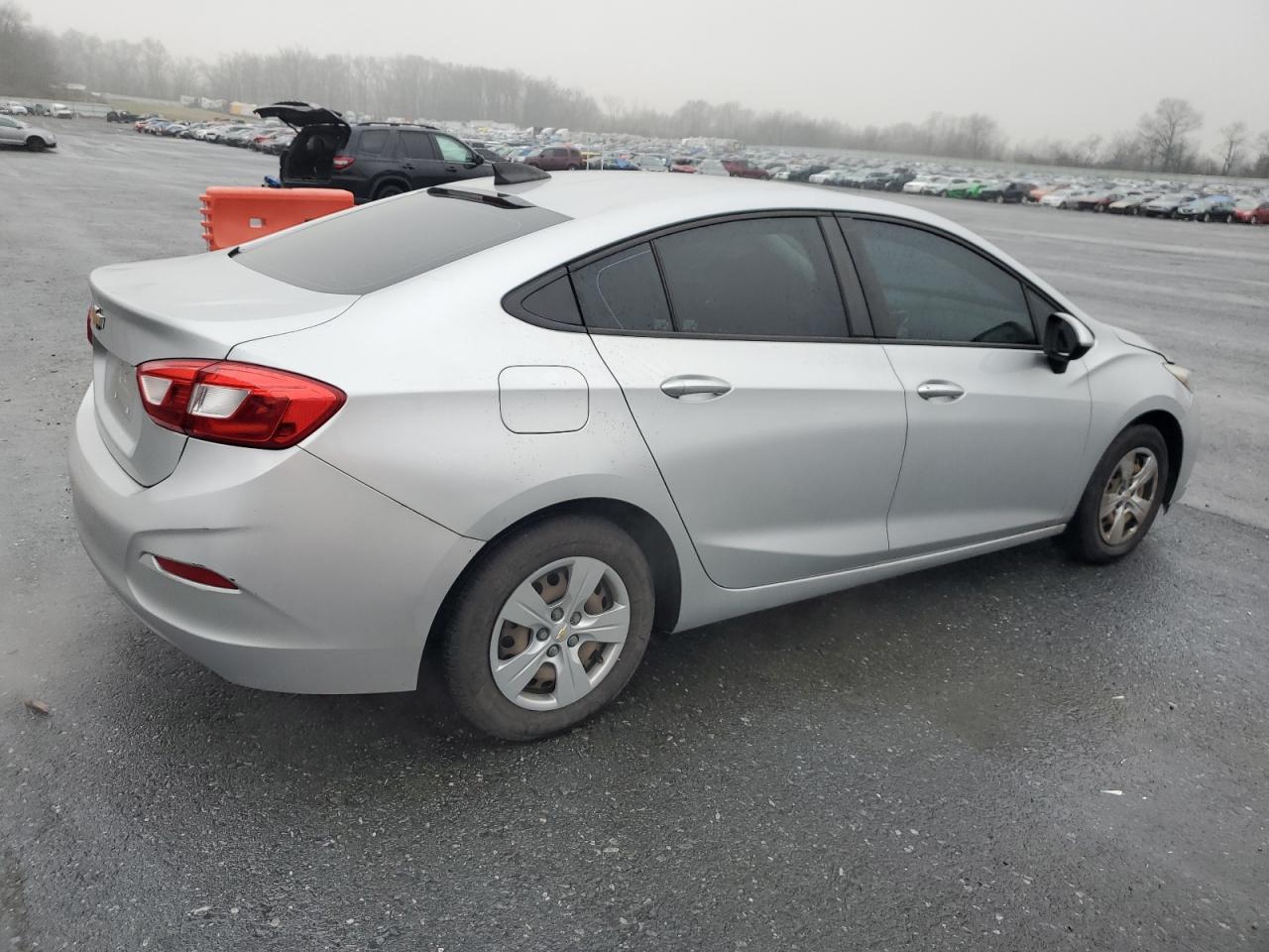 Lot #3033290825 2017 CHEVROLET CRUZE LS