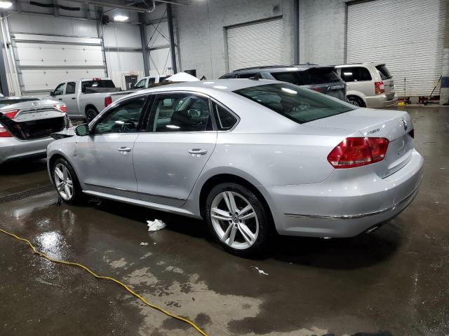 VIN 1VWCV7A3XFC120571 2015 VOLKSWAGEN PASSAT no.2