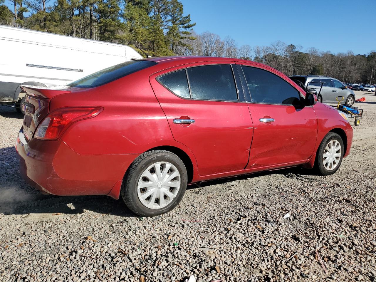 Lot #3048420118 2014 NISSAN VERSA S