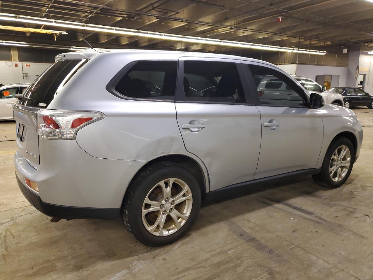 Lot #3029462690 2014 MITSUBISHI OUTLANDER