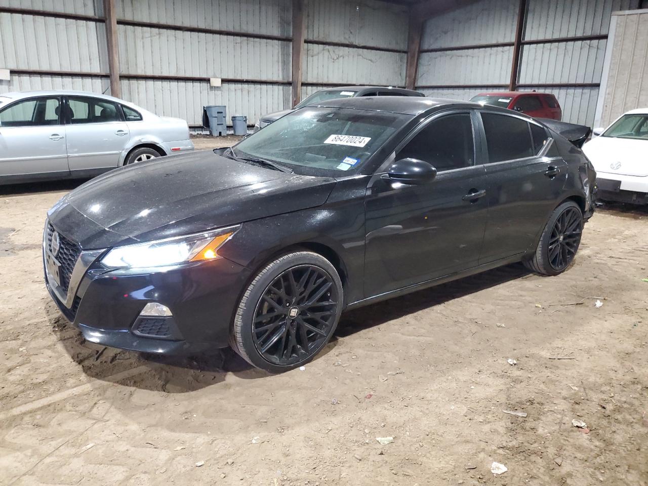 NISSAN ALTIMA SR