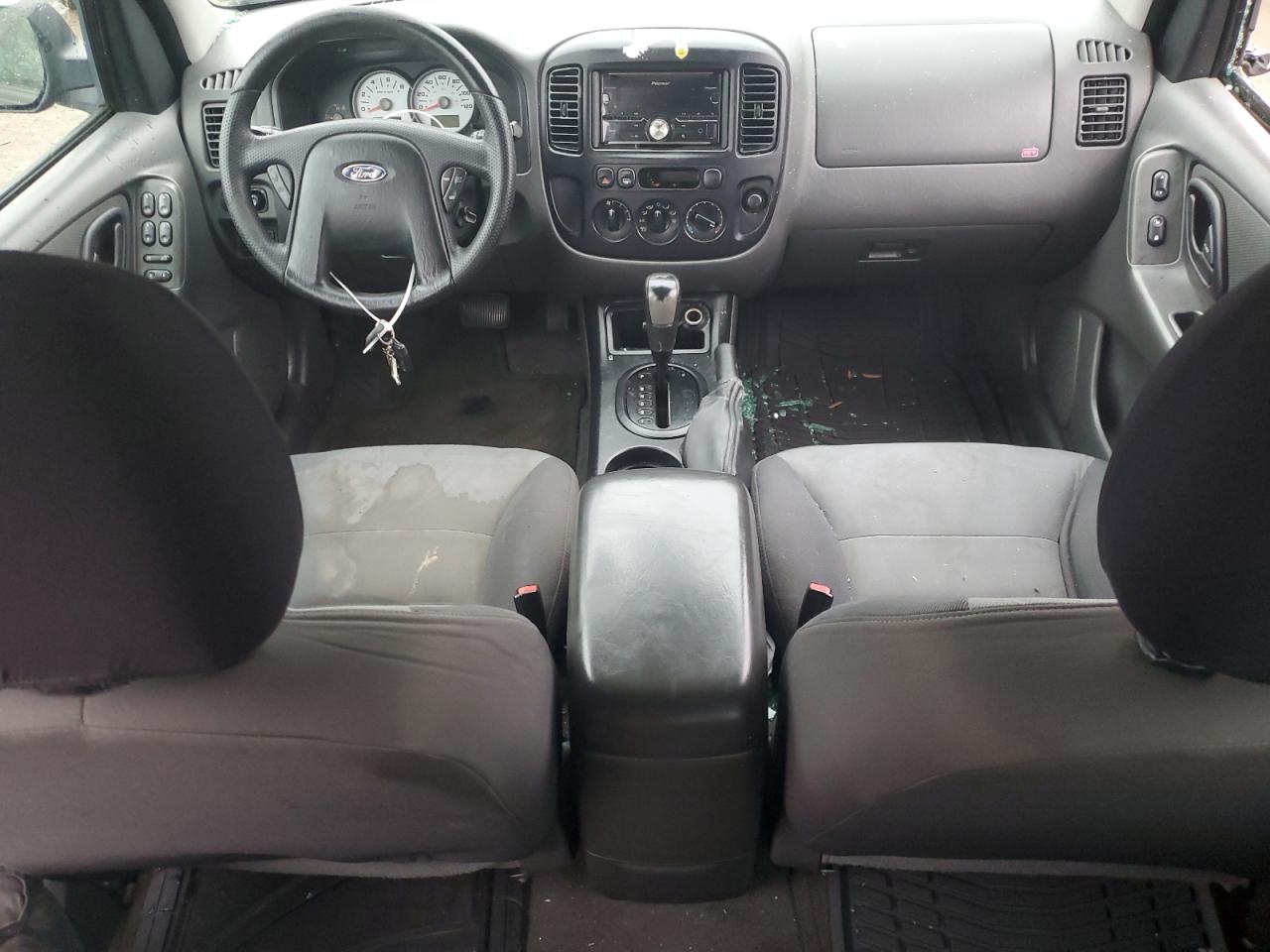 Lot #3028649293 2005 FORD ESCAPE XLS