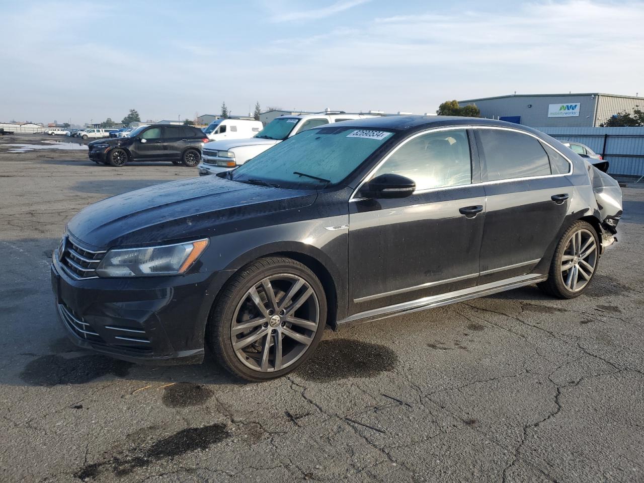 1VWDT7A36HC046241 VOLKSWAGEN PASSAT R-L 2017