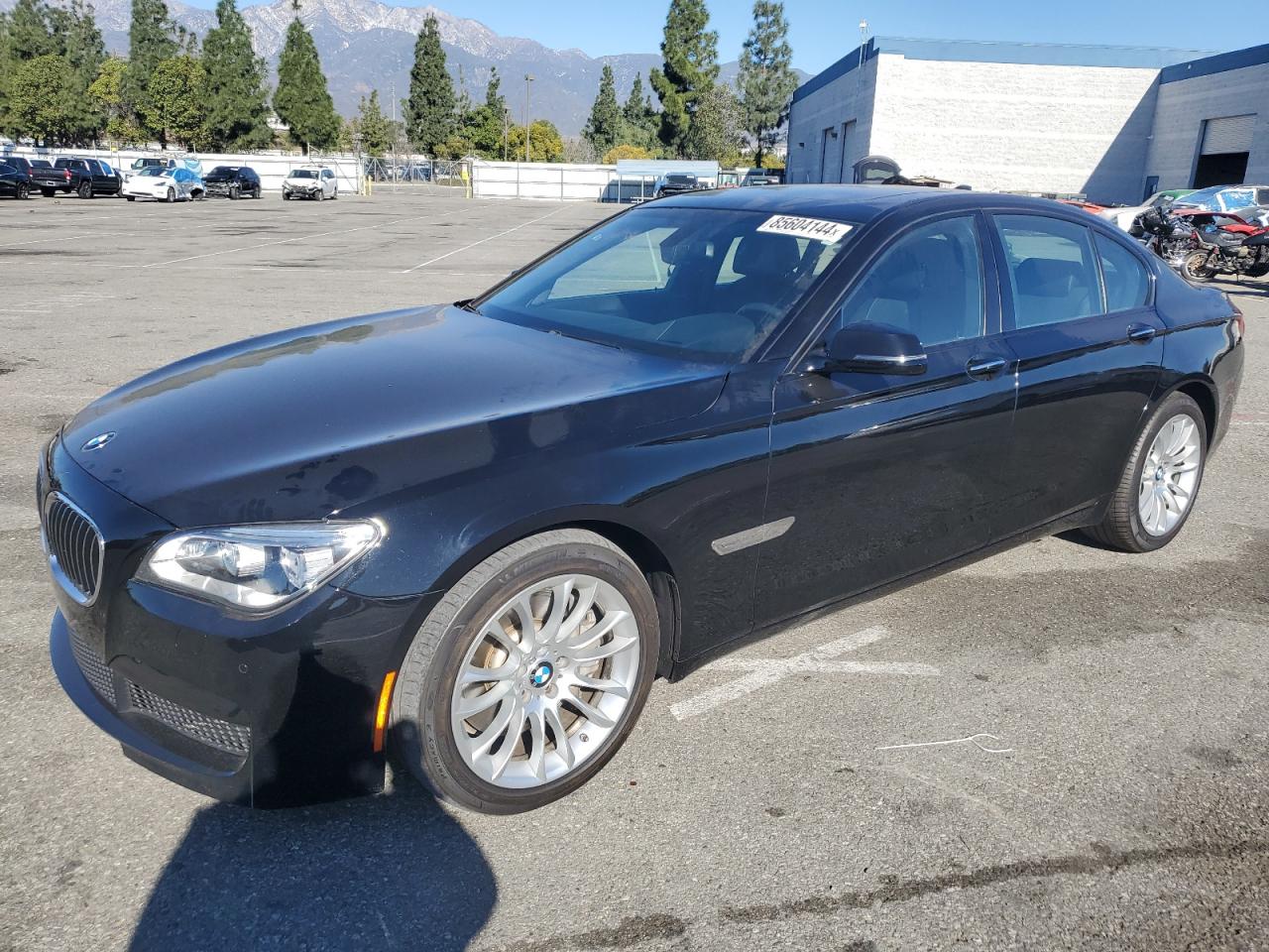  Salvage BMW 7 Series